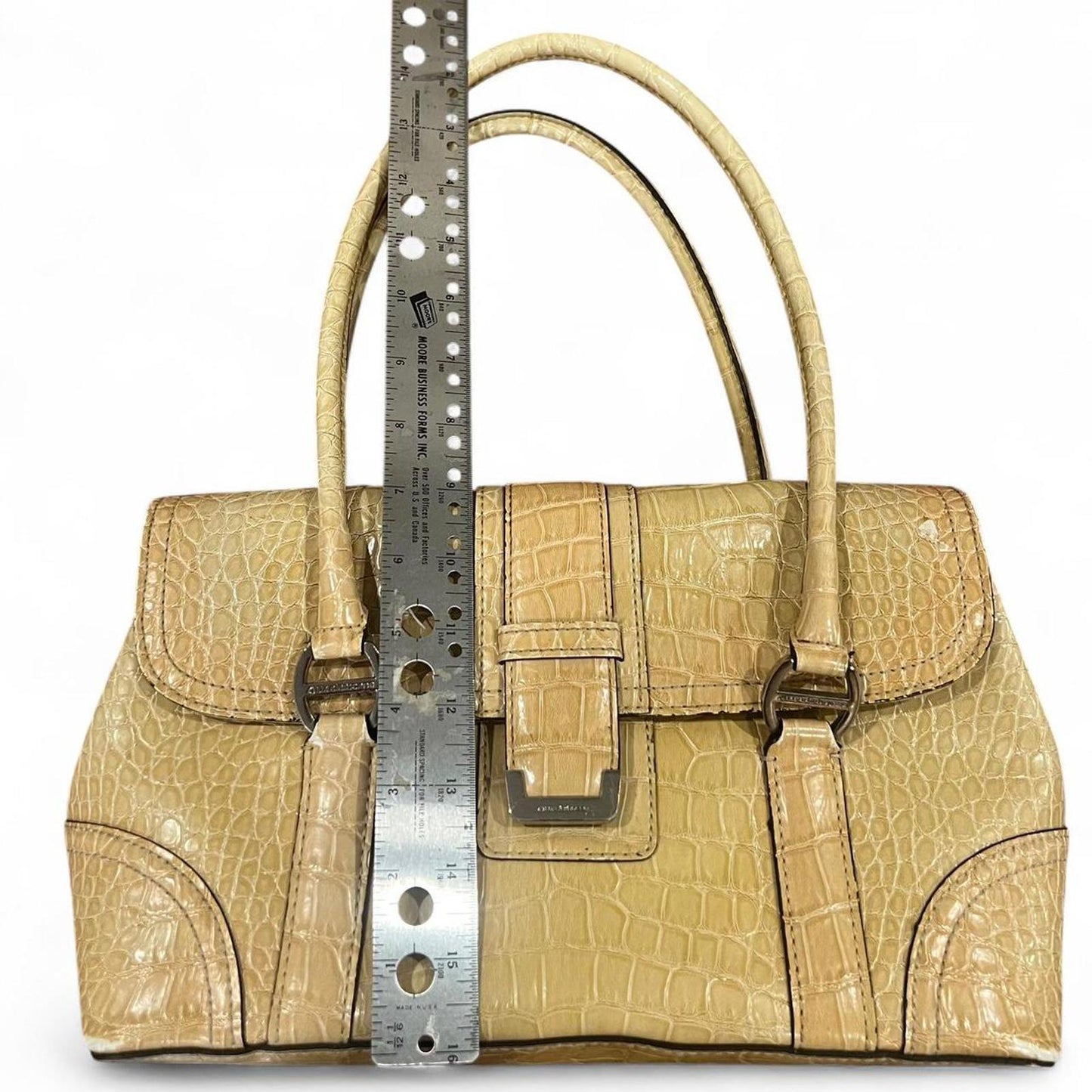 Y2K Vintage Yellow Croc Embossed Shoulder Bag