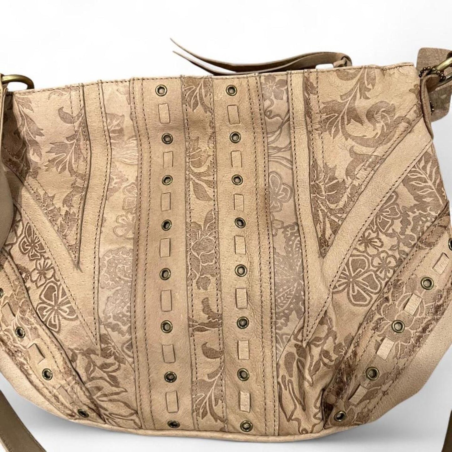 Vintage Y2K Tooled Floral Leather Shoulder Bag