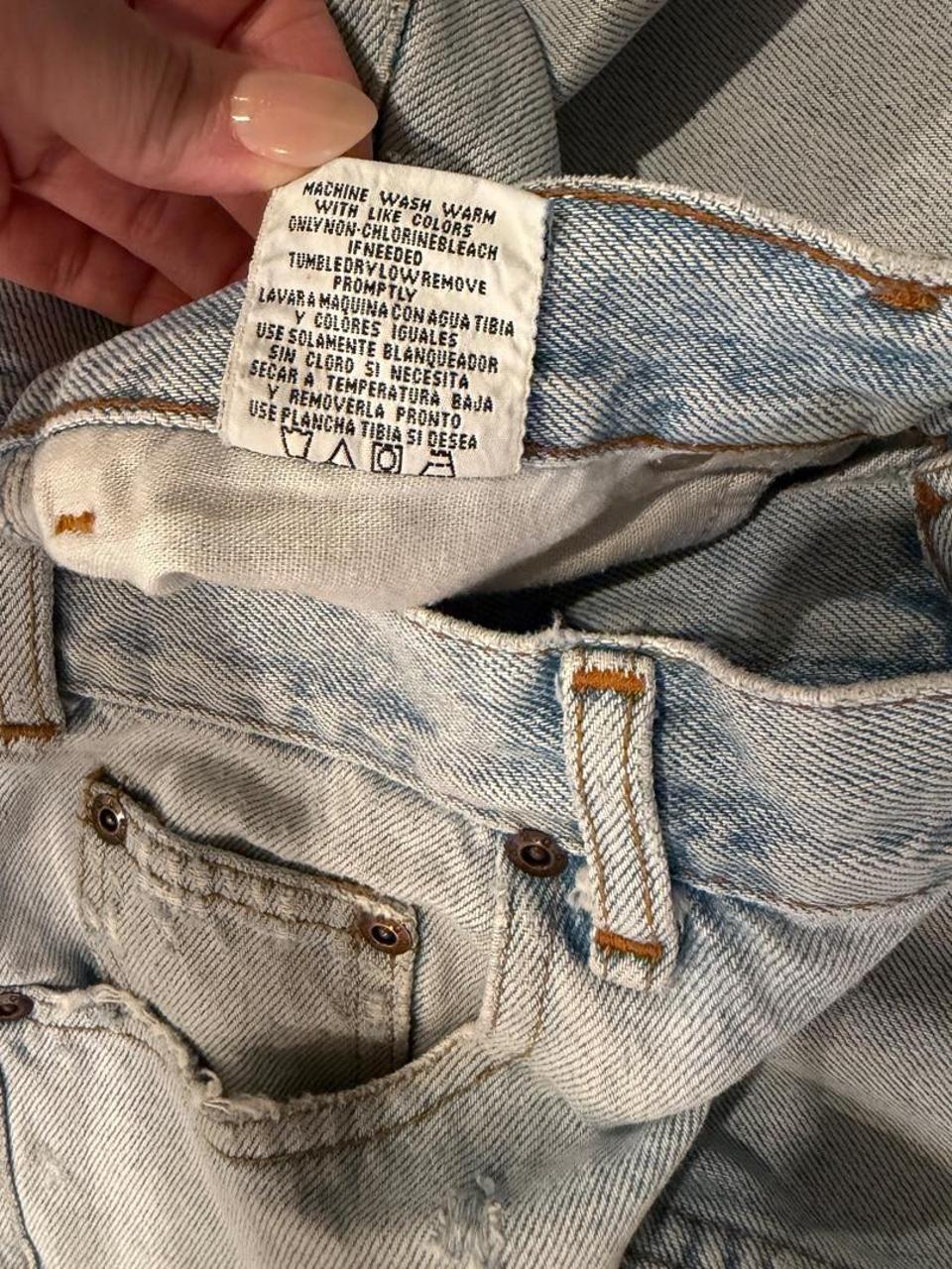 Vintage 90s Light Wash Baggy Denim Jorts
