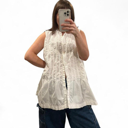 Vintage White Pintuck Blouse Sleeveless Button Front Cottagecore