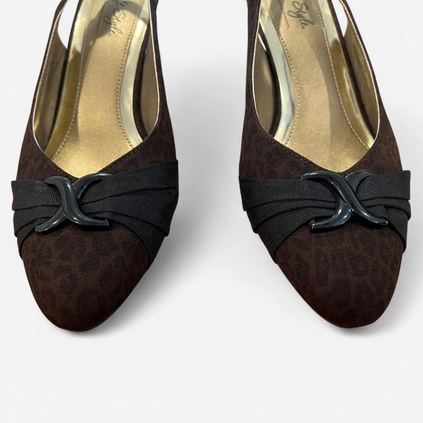 Vintage Brown Slingback Kitten Heels