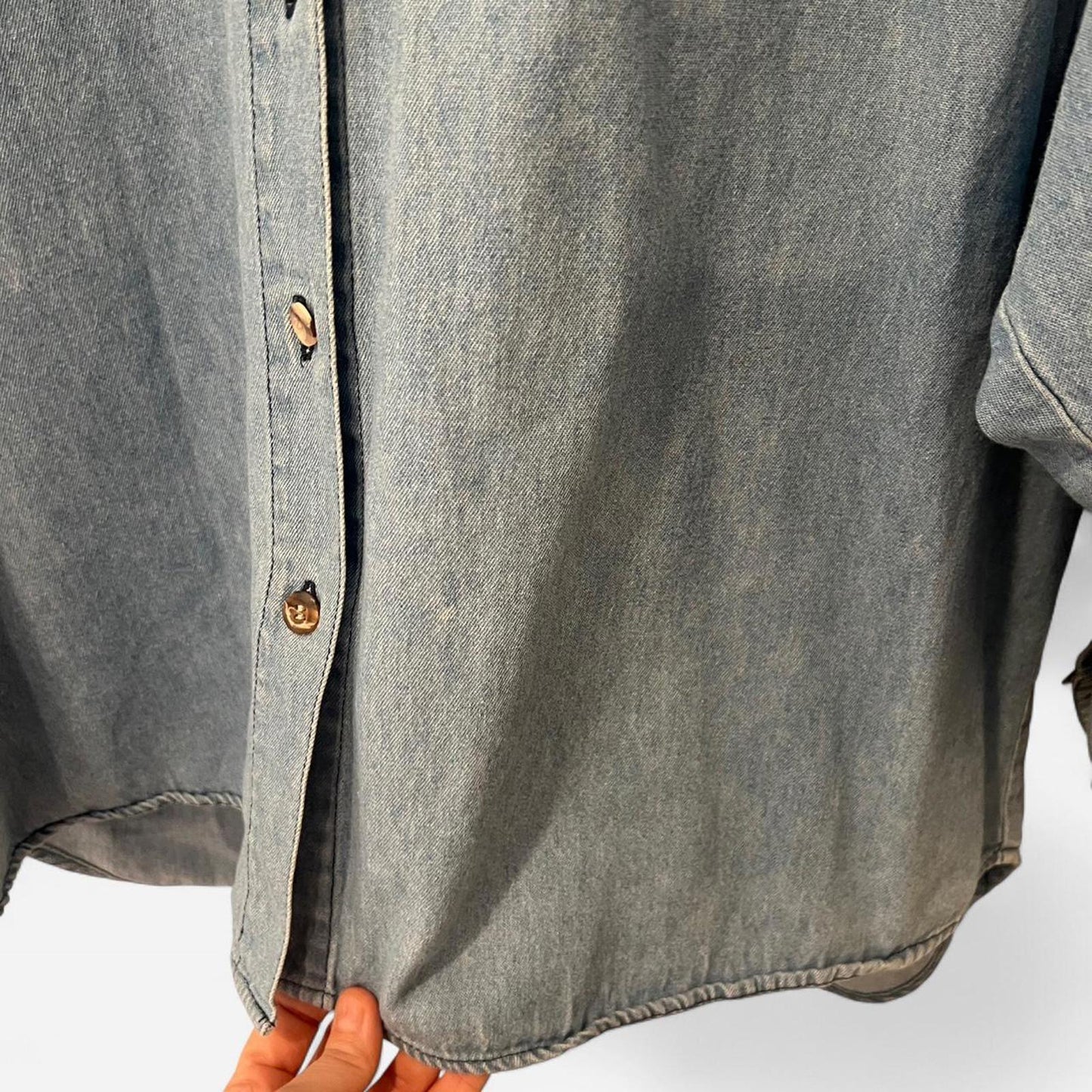 Vintage 90’s Denim Button Up Shirt