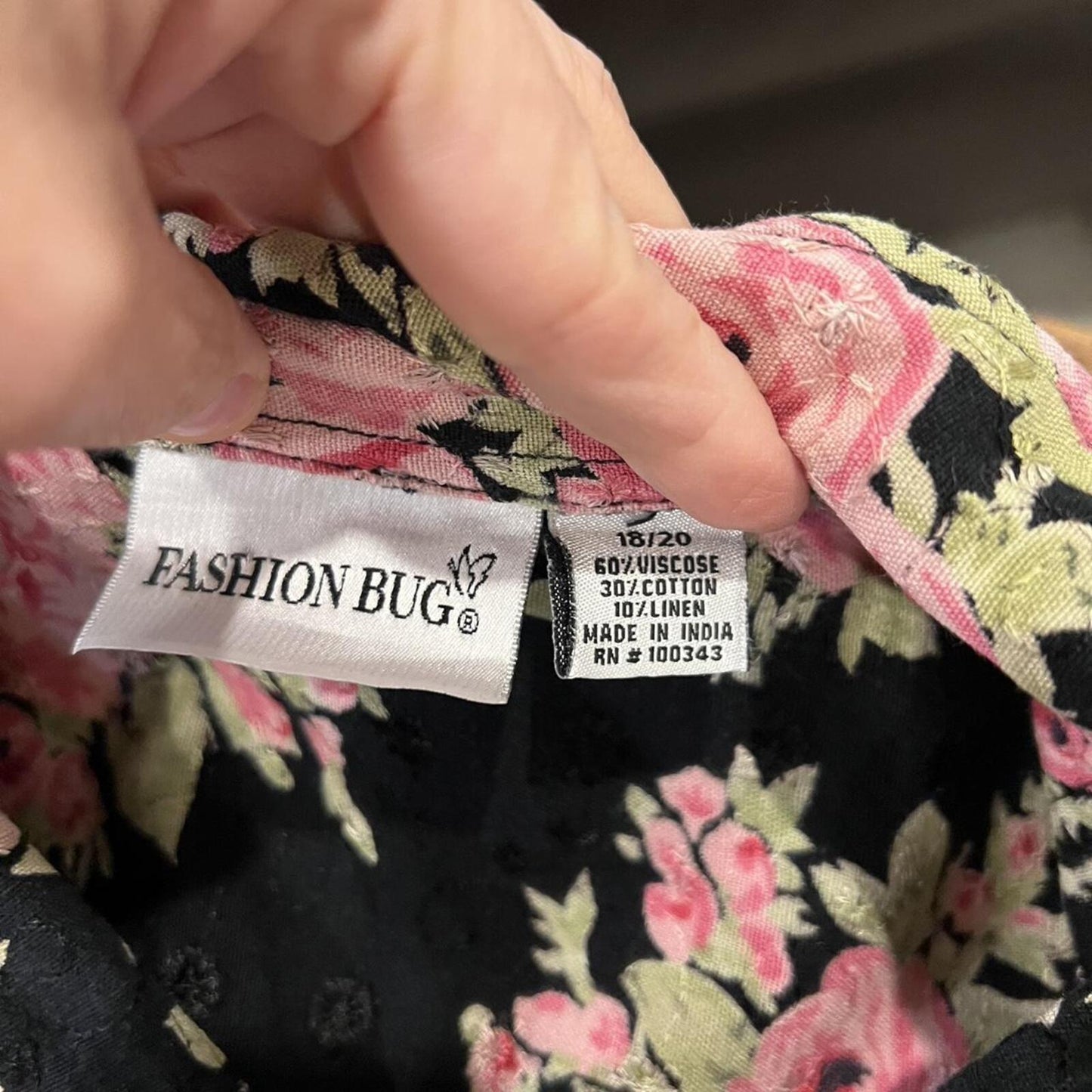 Vintage 90’s Floral Button Up Blouse