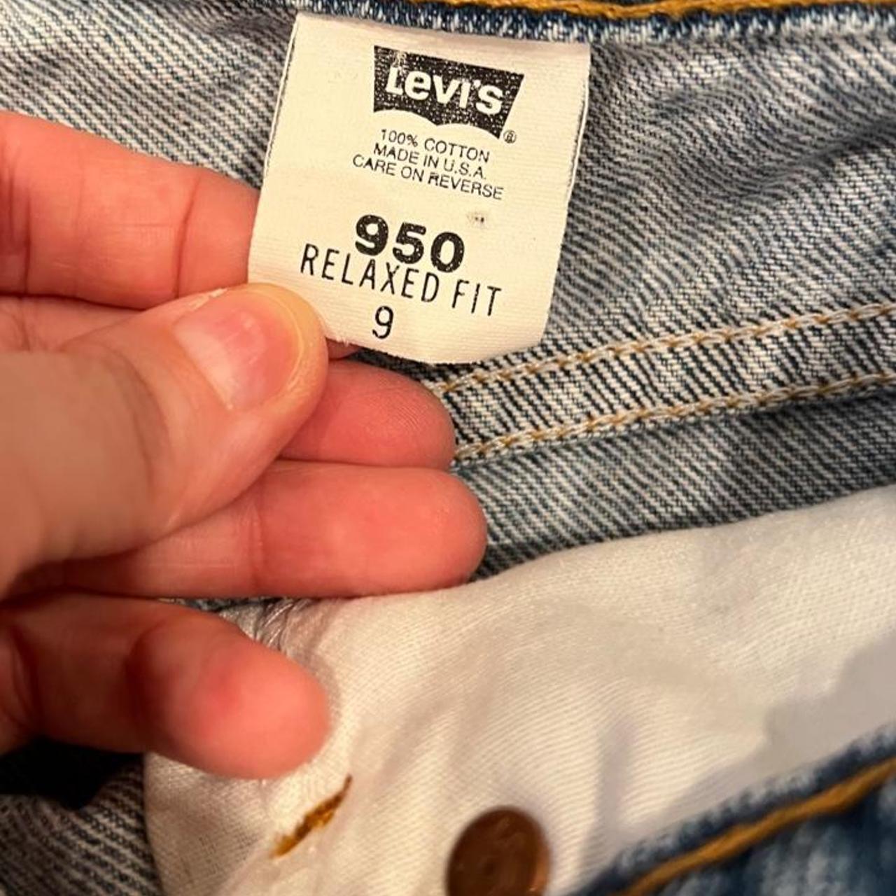 Vintage Levi’s 950 Orange Tab Relaxed Fit Denim Shorts Made in USA 90s