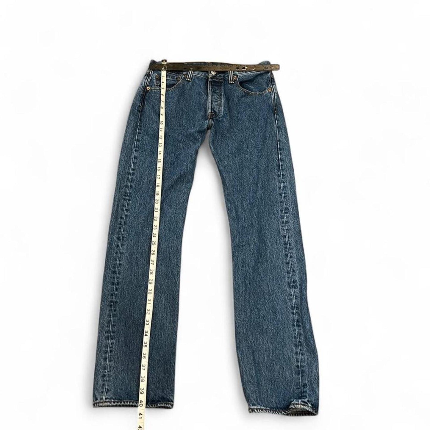 Vintage Levi’s Straight Leg Jean Medium Wash