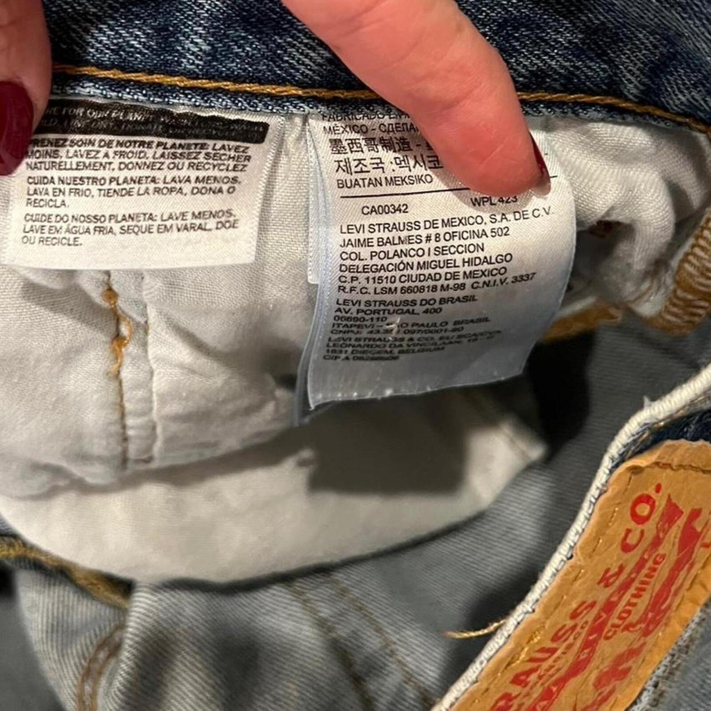 Vintage Levi’s 501 Light Wash Jeans