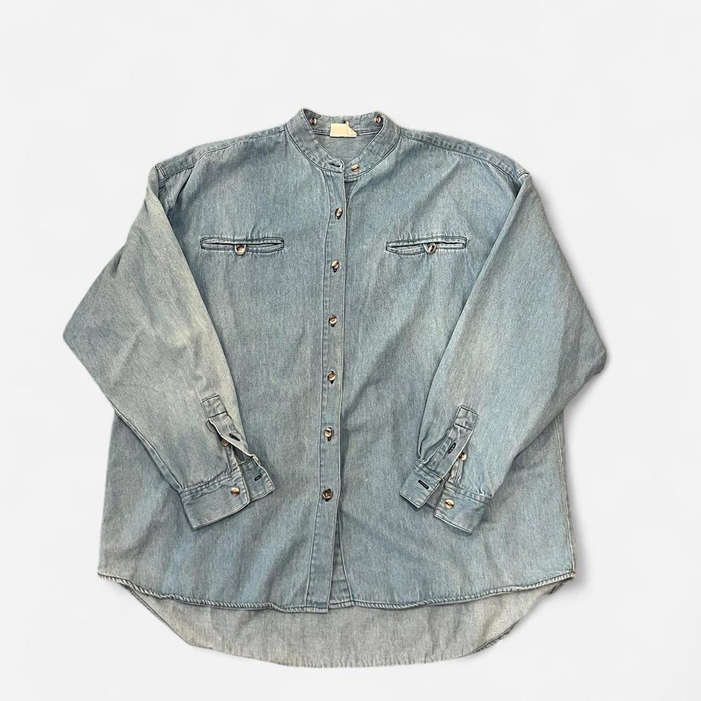 Vintage 90’s Denim Button Up Shirt