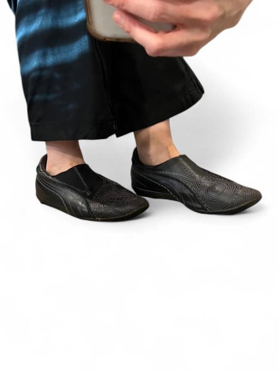 Y2K Puma Black Leather Slip On Shoes Embossed