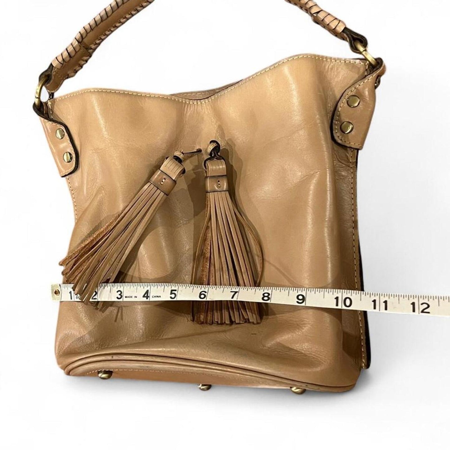 Vintage Y2K Tan Leather Tassel Shoulder Bucket Bag