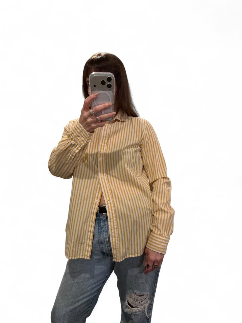 Gap Yellow Stripe Button-Up Shirt – Small