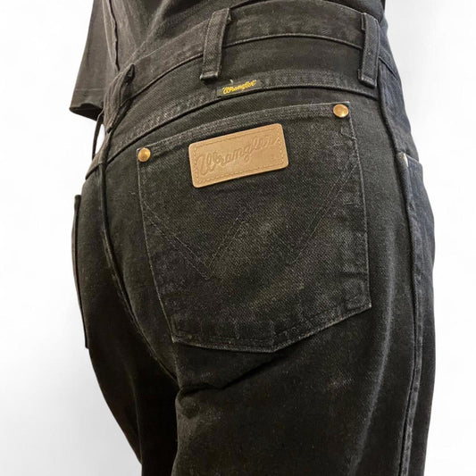 Vintage Wrangler Black Jeans — Straight Leg / Made in USA